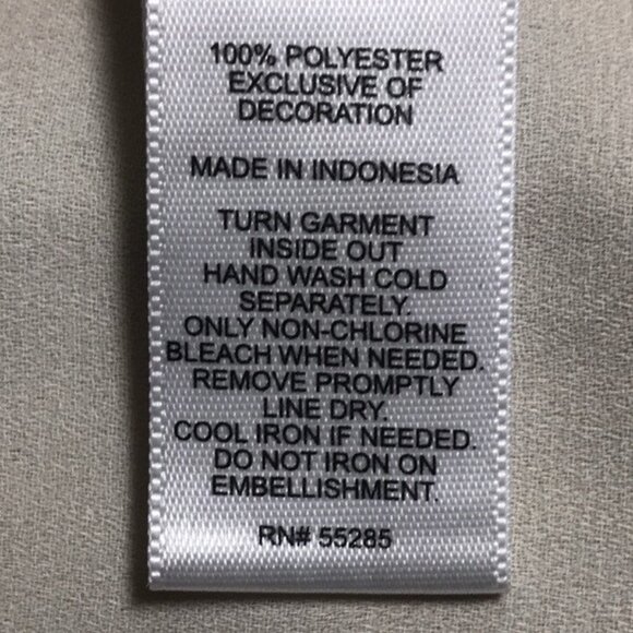 Express 'The Portofino Shirt' Studded Collar Sleeveless Blouse - Picture 5 of 13